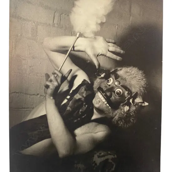 Theo Schoon (1915-1985) - Balinese dancer,